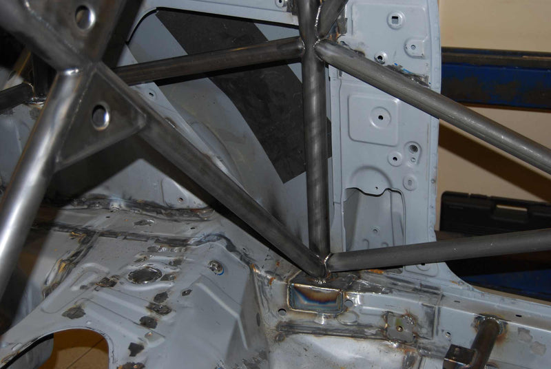 Carica immagine in Galleria Viewer, Roll Bar Multipunto Custom Cages da Saldare per Citroen C1 - FIA
