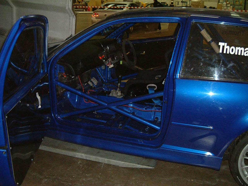 Carica immagine in Galleria Viewer, Roll Bar Multipunto Custom Cages da Saldare per Volkswagen Golf 4 R32 - FIA
