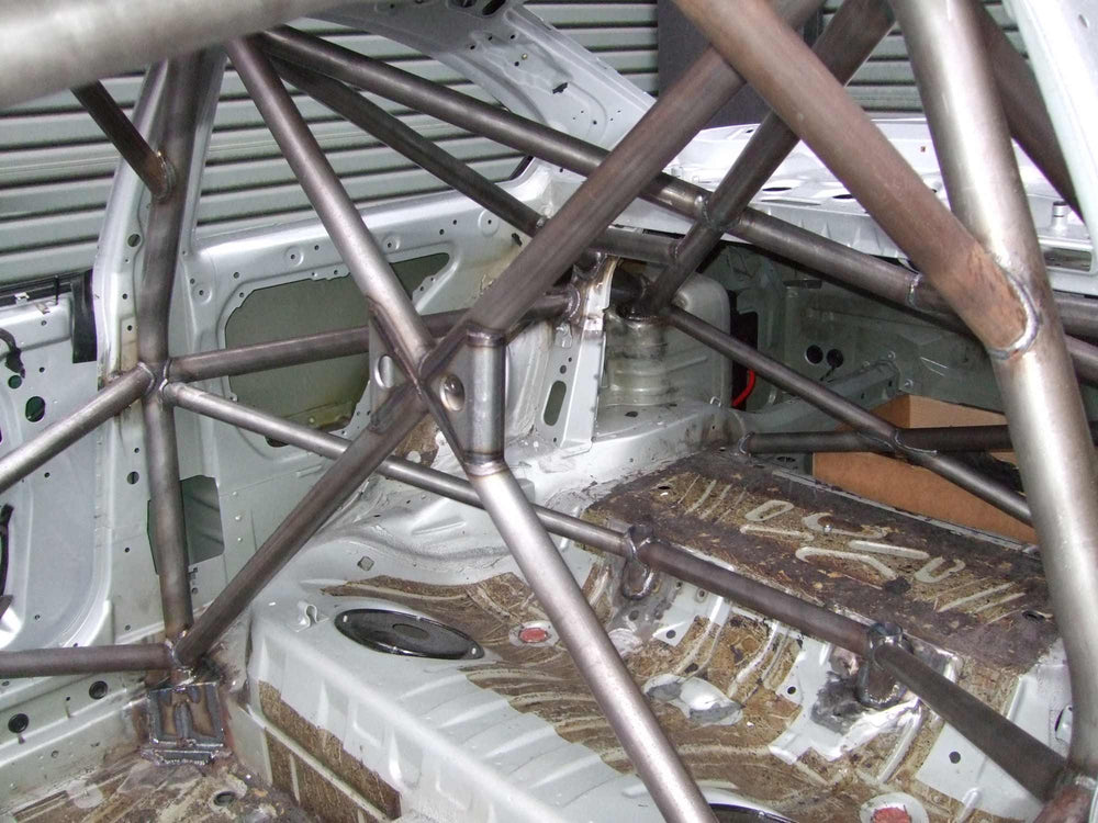 Roll Bar Multipunto Custom Cages V2 da Saldare per BMW E46 Coupé, incl. M3 - FIA