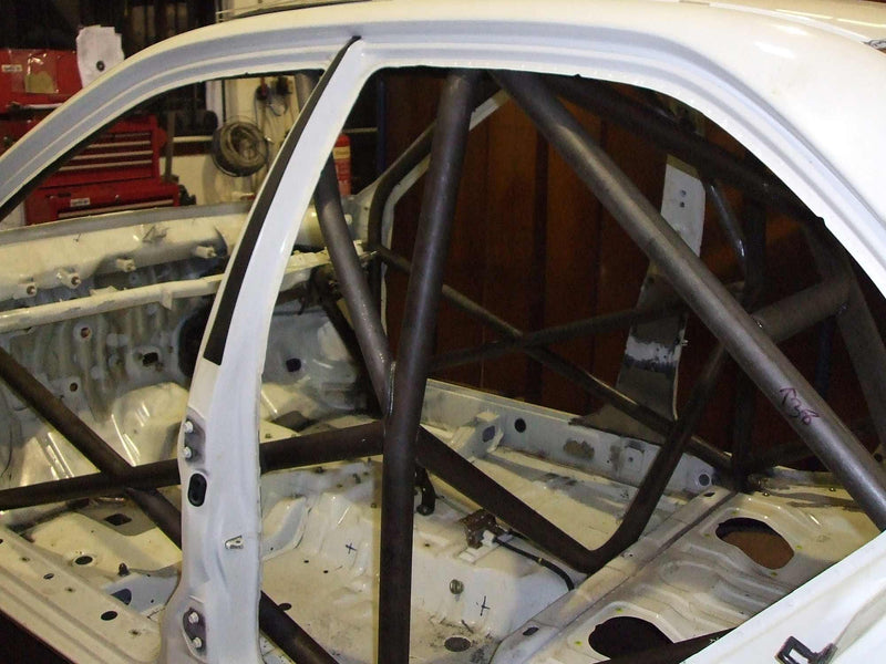 Carica immagine in Galleria Viewer, Roll Bar Multipunto Custom Cages da Saldare per Mitsubishi Lancer Evo 4 (IV) - FIA
