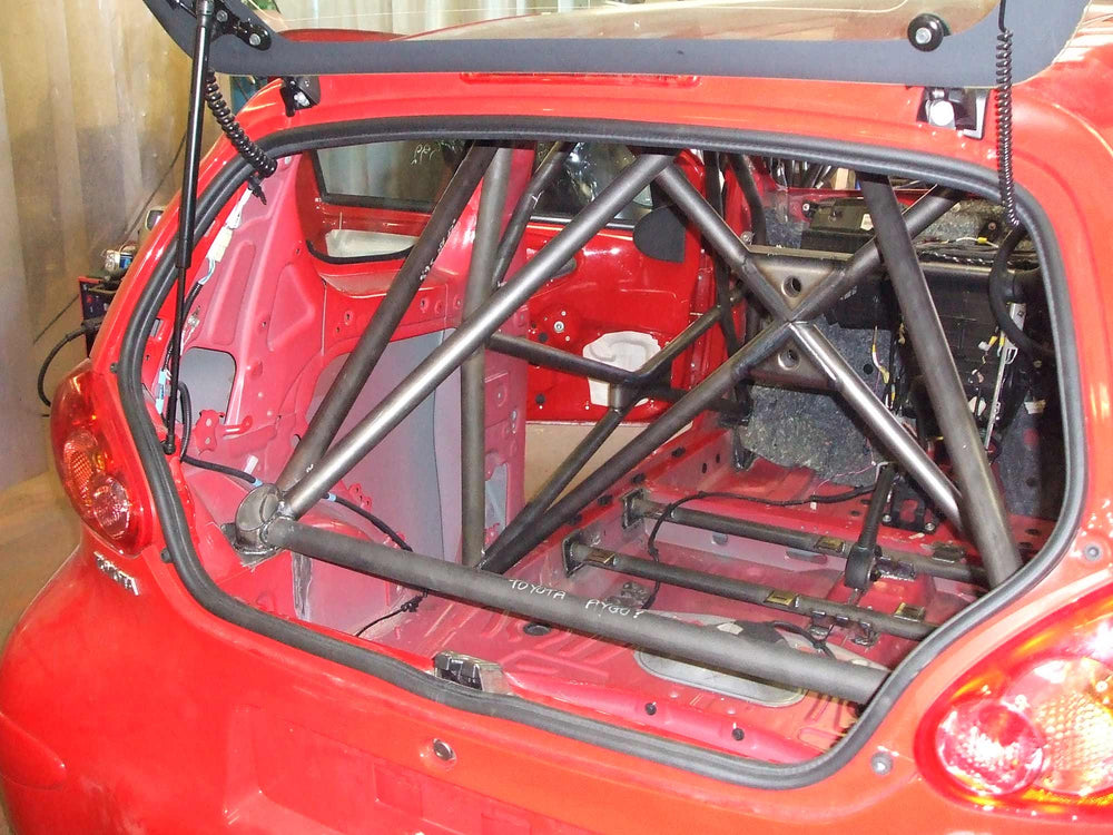 Roll Bar Multipunto Custom Cages da Saldare per Peugeot 107 - FIA