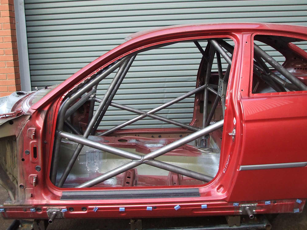 Roll Bar Multipunto Custom Cages da Saldare per BMW E46 Compact - FIA