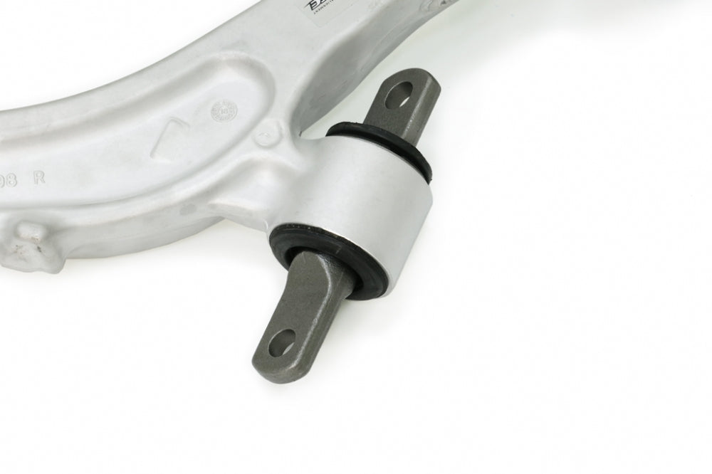 Bracci Oscillanti Inferiori Anteriori Hardrace per Honda Odyssey RC (2013+)