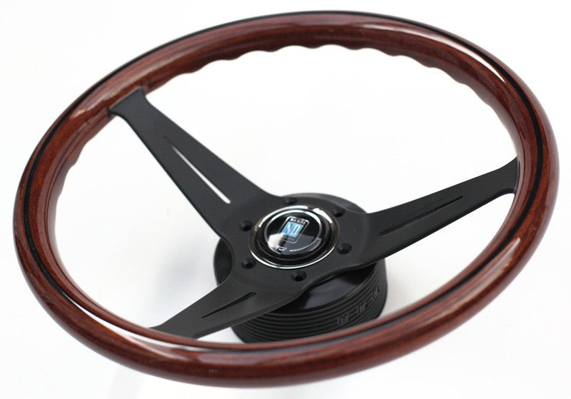 Volante Nardi Deep Corn, Legno, Razze Nere, a Calice 75 mm, Ø35 cm