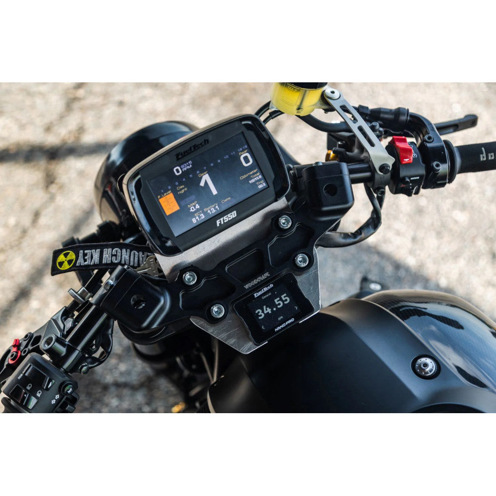 Centralina FuelTech FT550 con Display Touch