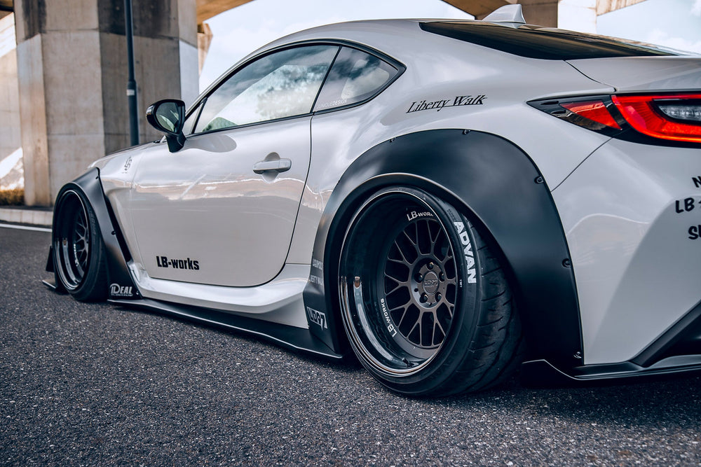 Kit Carrozzeria Liberty Walk LB Nation Works per Toyota GR86 / Subaru BRZ