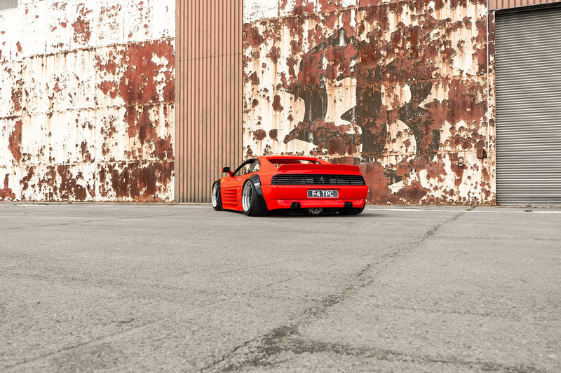 Carica immagine in Galleria Viewer, Kit Carrozzeria Liberty Walk LB Works per Ferrari F355
