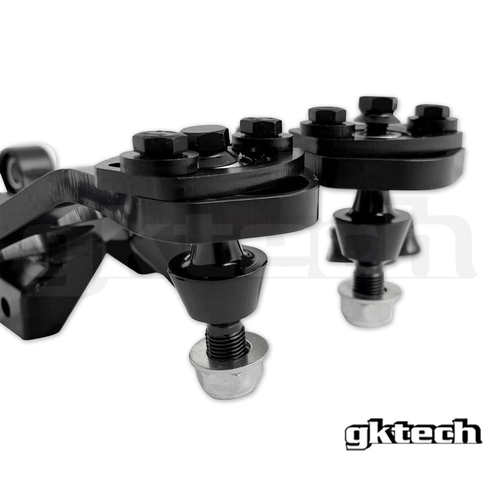 Tiranti Campanatura Superiore Posteriore GKTech per Nissan 350Z e Infiniti G35