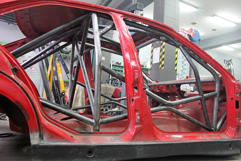 Roll Bar Multipunto da Saldare Cybul V3 per BMW E36 Berlina