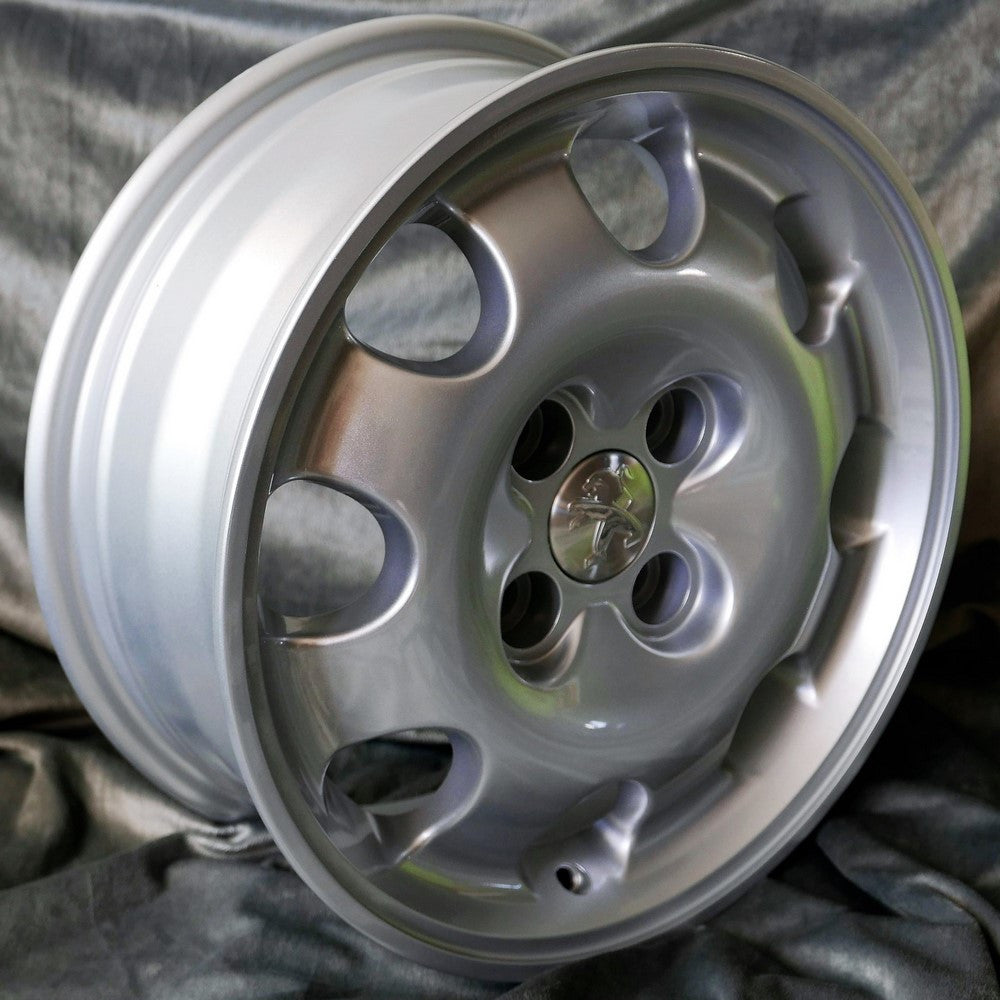 Jante MAXILITE 205 GTI 6x15 4x108 ET19 AL65,1mm