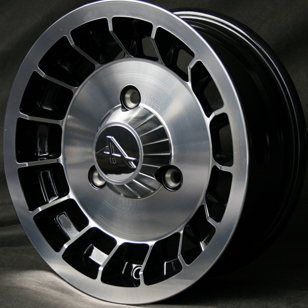 Jante MAXILITE Alpine 5,5x13 3x130 ET25 AL67,5mm