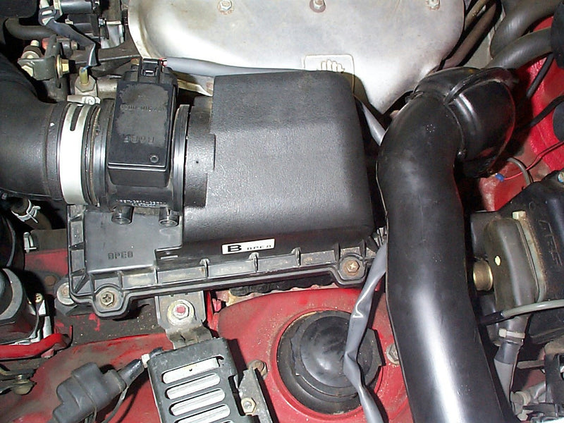 Carica immagine in Galleria Viewer, Kit aspirazione diretta PIPERCROSS per Mazda MX5 Mk1 1.8 16v 08/93 - 11/94 con scatola scudo termico
