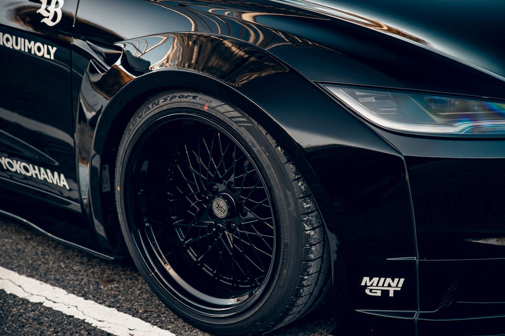 Kit Carrozzeria Liberty Walk E Works per Tesla Model 3