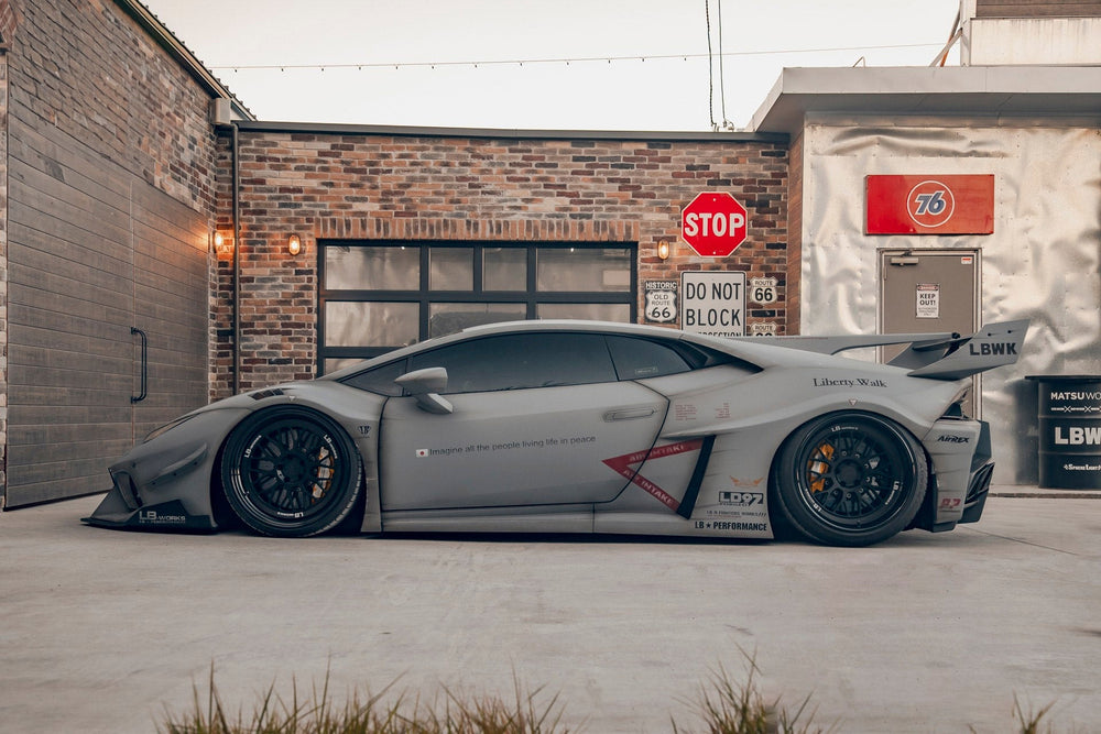 Kit Carrozzeria Liberty Walk LB Silhouette Works per Lamborghini Huracan GT
