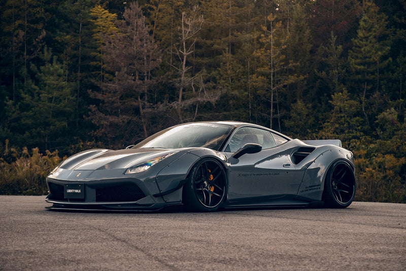 Carica immagine in Galleria Viewer, Kit Carrozzeria Liberty Walk LB Works per Ferrari 488

