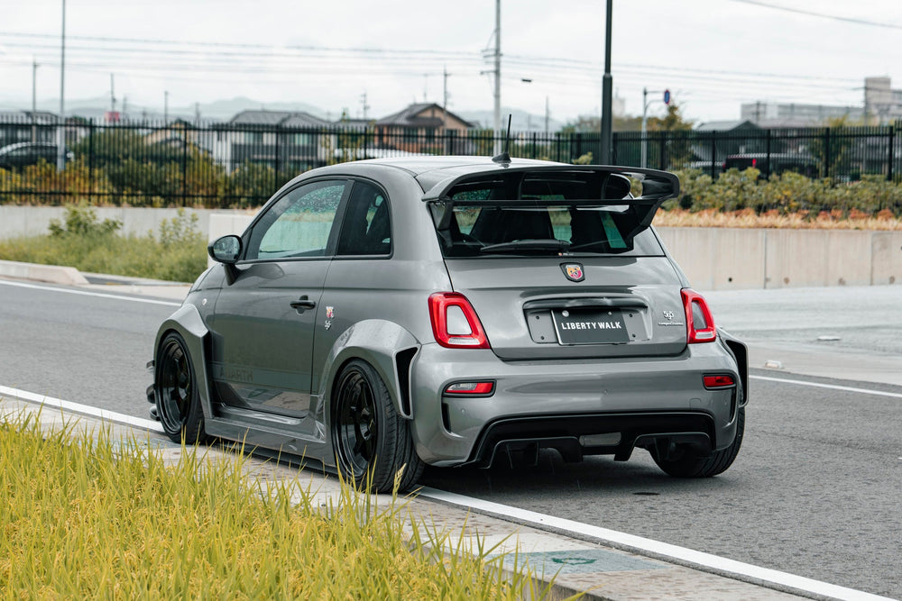 Kit Carrozzeria Liberty Walk LB Works x Abas Works per Abarth 595