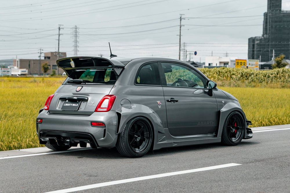 Kit Carrozzeria Liberty Walk LB Works x Abas Works per Abarth 595