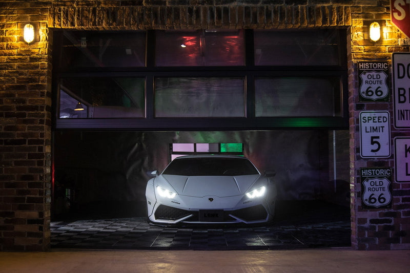 Carica immagine in Galleria Viewer, Kit Carrozzeria Liberty Walk LB Works Ver.2 per Lamborghini Huracan
