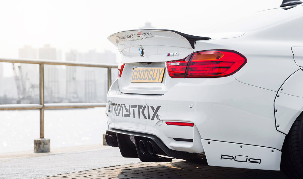 Kit Carrozzeria Liberty Walk LB Works per BMW M4 F82