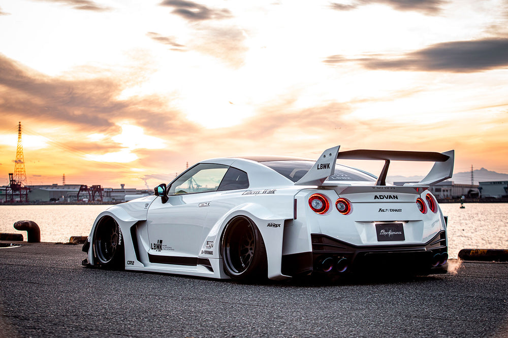 Kit Carrozzeria Liberty Walk LB Silhouette Works GT Ver.2 per Nissan GTR