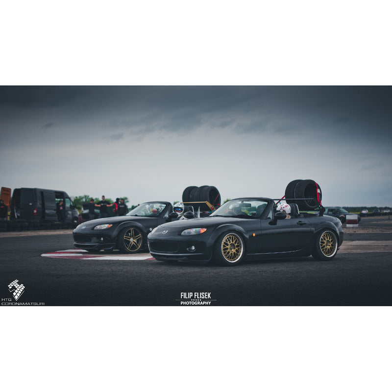 Carica immagine in Galleria Viewer, Portapneumatici Cybul per Mazda MX-5 NC
