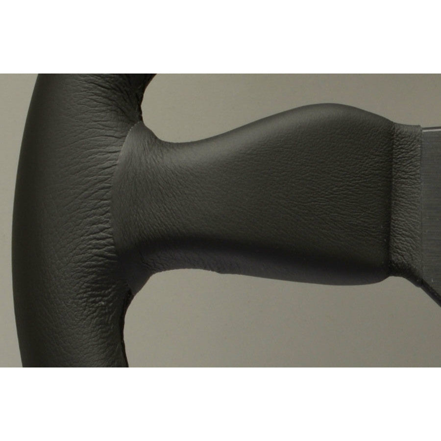Volante Personal Grinta (330 mm) Pelle Nera, Razze Nere, Cuciture Nere