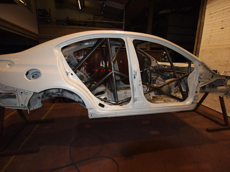 Carica immagine in Galleria Viewer, Roll Bar Multipunto Custom Cages da Saldare per Subaru Impreza VAB - FIA
