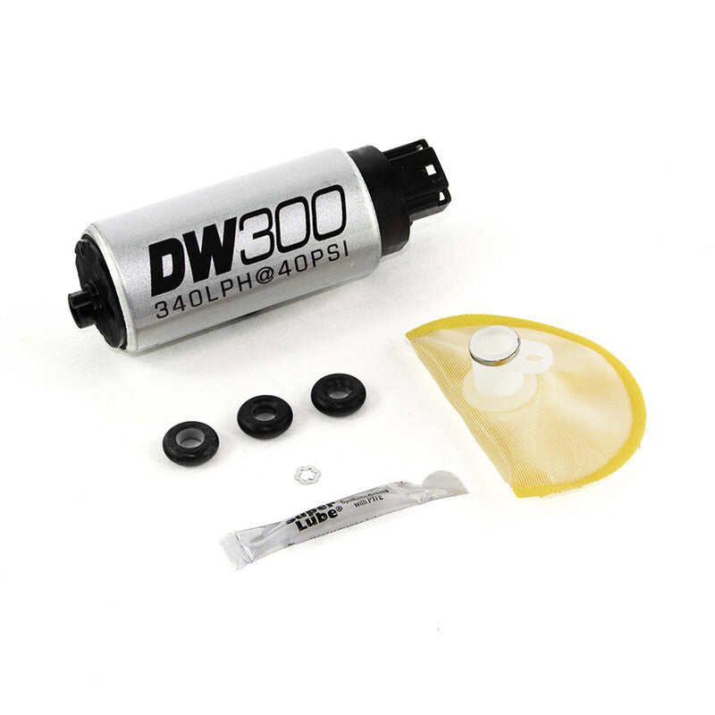 Pompa Benzina Deatschwerks DW300 340 L/h E85 per Nissan 350Z, Infiniti G35 (03-08), Subaru Legacy GT (10+)
