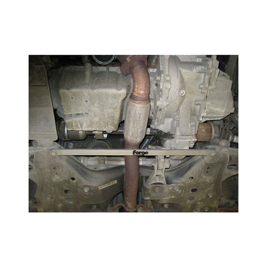 Rinforzo di subchassis Forge per Opel Corsa D (incluso modello OPC)