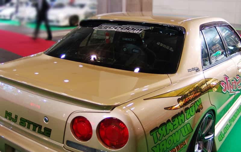 Carica immagine in Galleria Viewer, Spoiler da Tetto Origin Labo per Nissan Skyline R34 (4 Porte)
