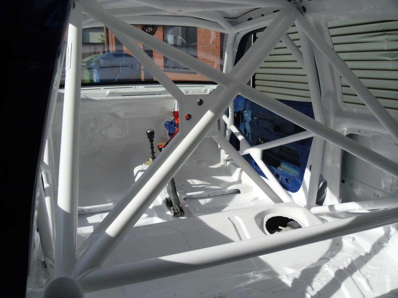 Carica immagine in Galleria Viewer, Roll Bar Multipunto Custom Cages da Saldare per Renault Clio 2 - FIA
