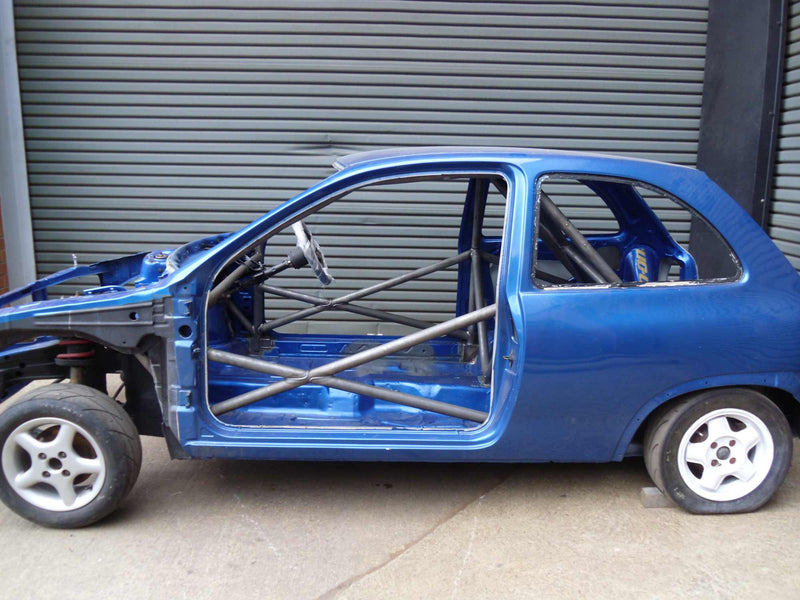 Carica immagine in Galleria Viewer, Roll Bar Multipunto Custom Cages da Saldare per Opel Corsa B - FIA

