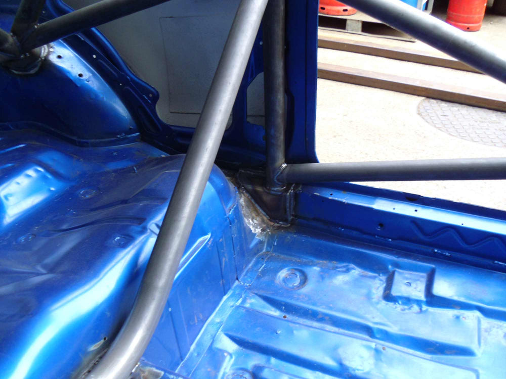 Roll Bar Multipunto Custom Cages da Saldare per Opel Corsa B - FIA