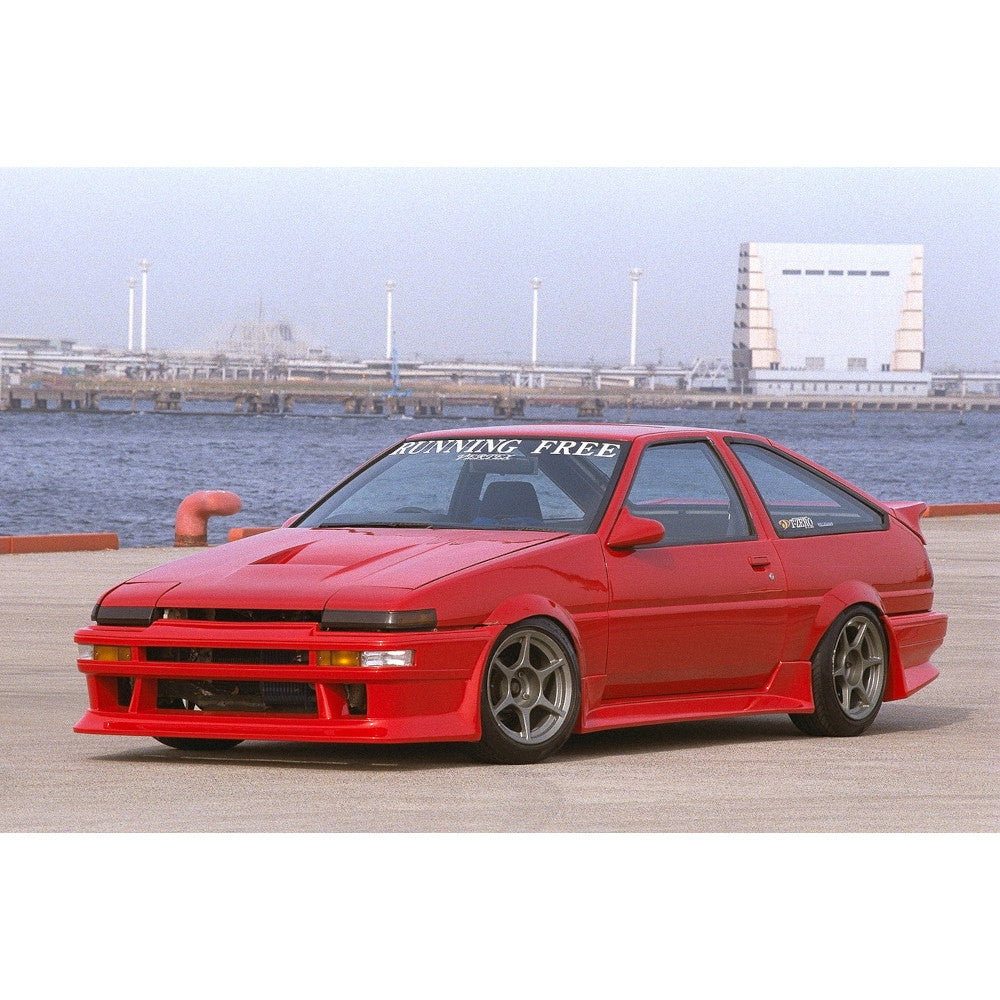 Parafanghi Anteriori Vertex per Toyota Sprinter Trueno AE86