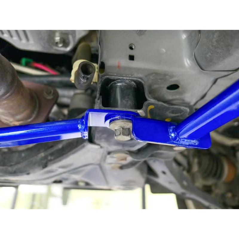 Carica immagine in Galleria Viewer, Rinforzo Inferiore Anteriore Hardrace per Honda CR-V RM (12-16)
