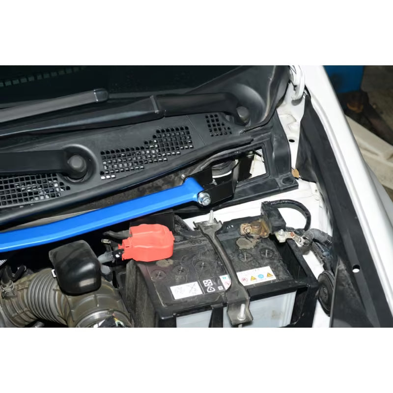 Carica immagine in Galleria Viewer, Barra Duomi Superiore Anteriore Hardrace per Honda Odyssey RC1 / RC2 / RC4 (2013+)
