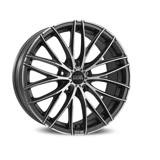 Cerchio OZ Racing Italia 150 8x18 5x120 ET45 - Grafite opaco con bordo lucidato