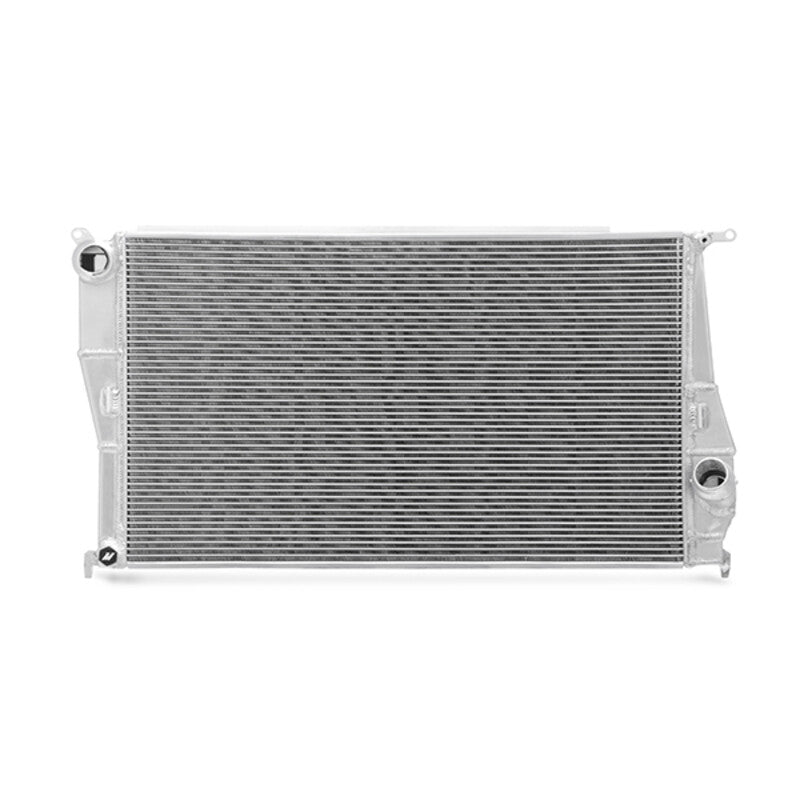 Carica immagine in Galleria Viewer, Radiatore Acqua in Alluminio Mishimoto per BMW 335i &amp; 135i Boite Manuale (2006-2013)
