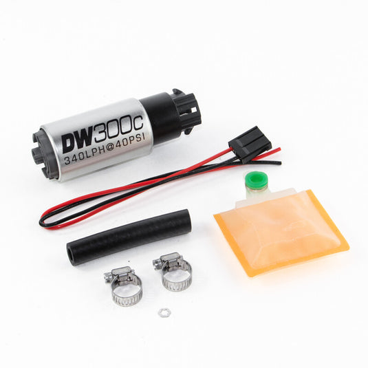 Pompa Benzina Deatschwerks DW300C 340 L/h E85, Kit di Installazione Universale, con Clip