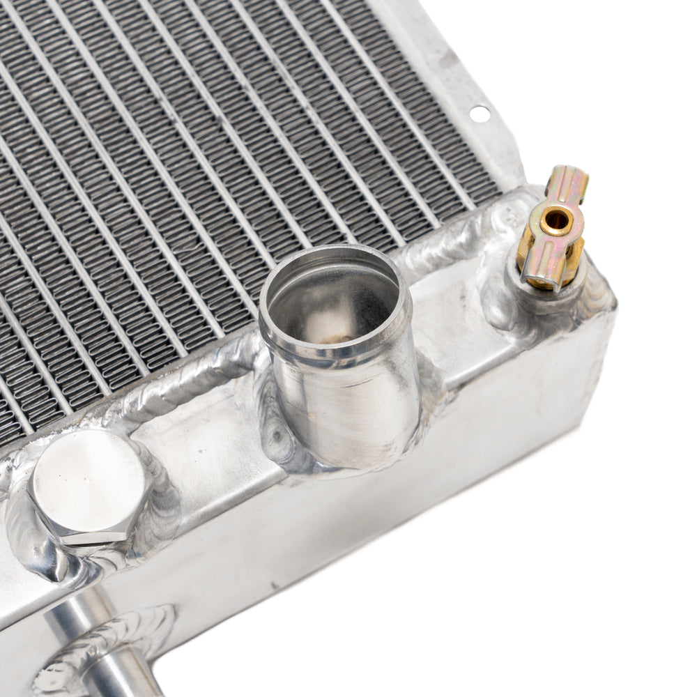 Radiatore Acqua in Alluminio Cooling Solutions per Toyota Celica AT200