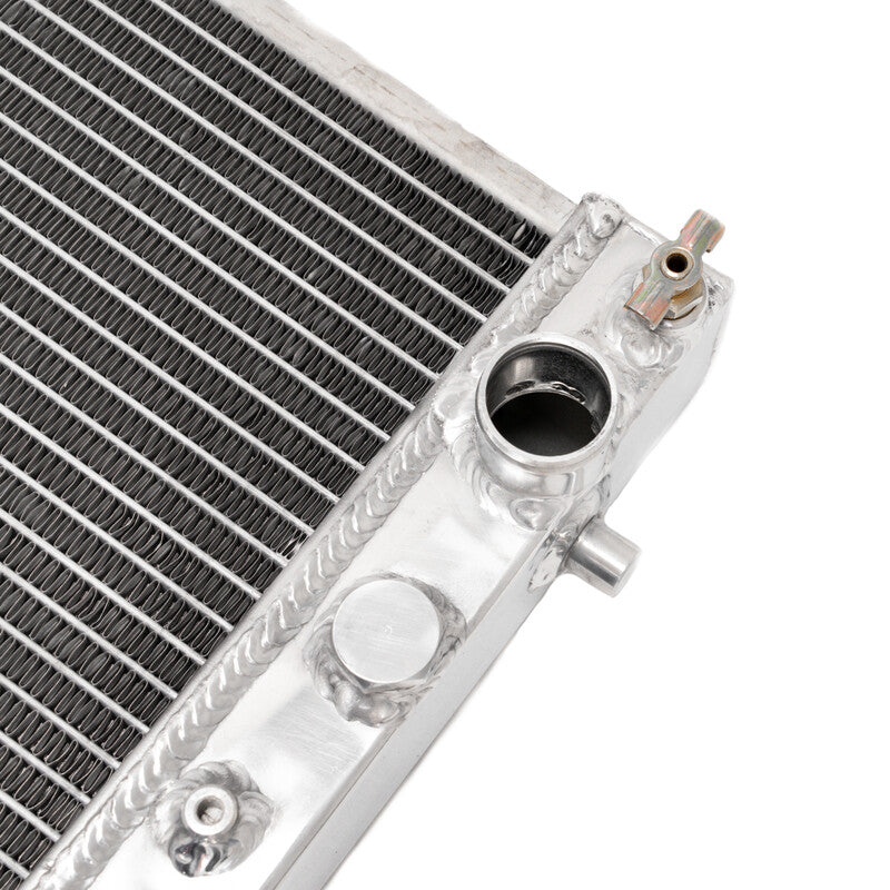 Carica immagine in Galleria Viewer, Radiatore Acqua in Alluminio Cooling Solutions per Toyota Celica ST185
