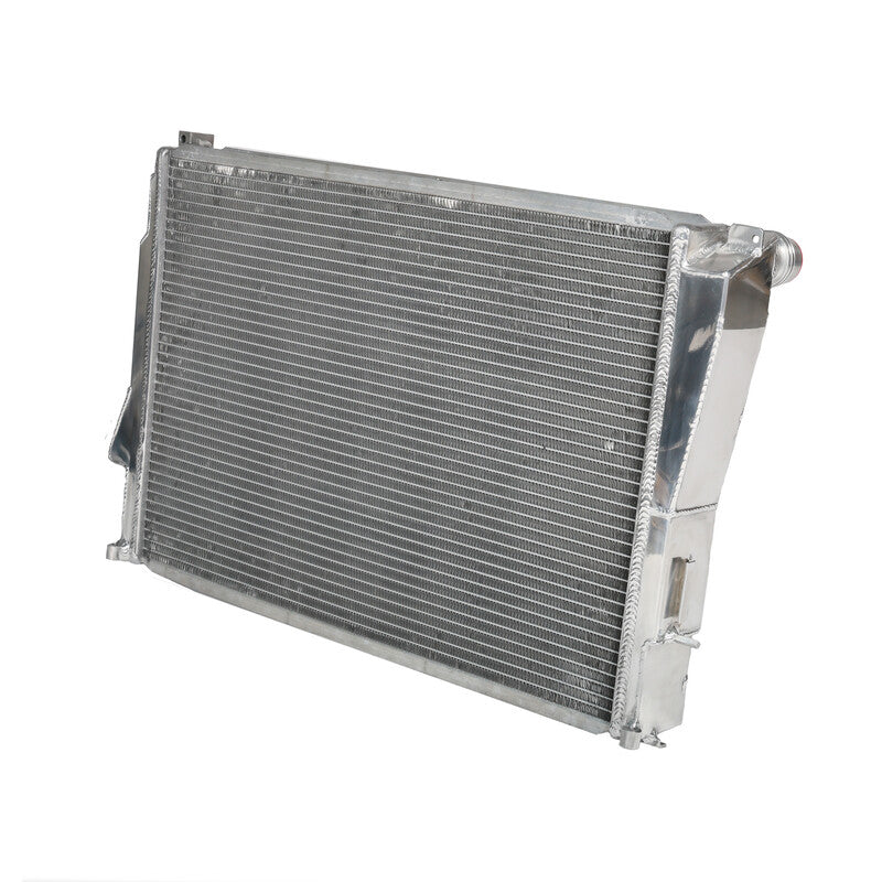 Carica immagine in Galleria Viewer, Radiatore Acqua in Alluminio Cooling Solutions per BMW E46 (non-M)
