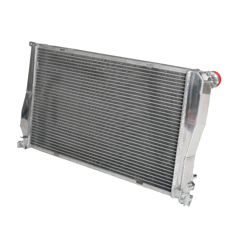 Carica immagine in Galleria Viewer, Radiatore Acqua in Alluminio Cooling Solutions per BMW 335i E9X (06-13)
