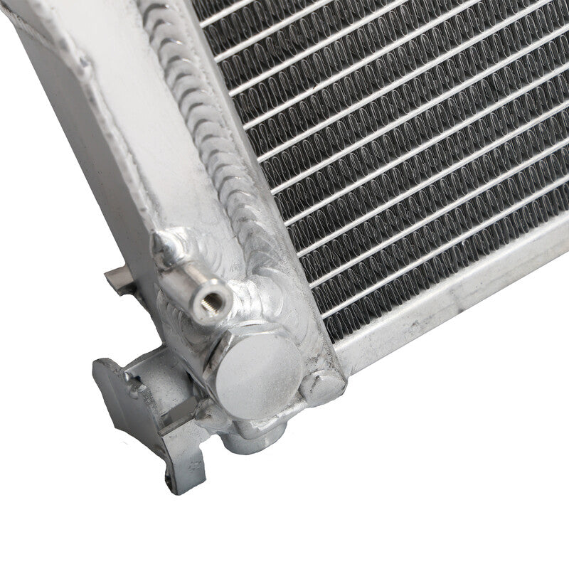 Radiatore Acqua in Alluminio Cooling Solutions per BMW 135i E8X (07-13)