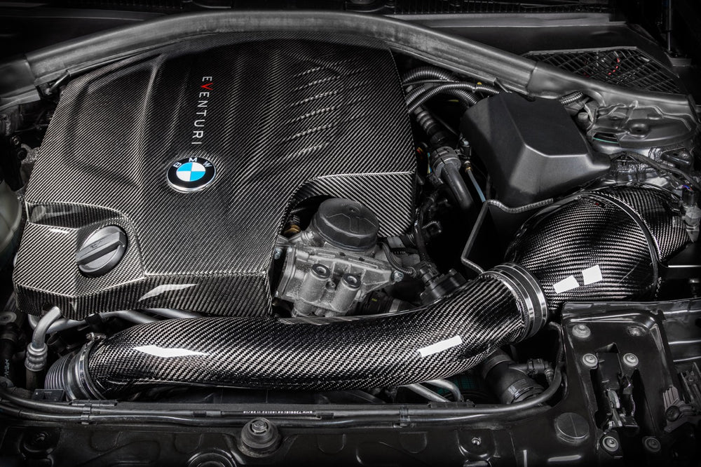 Kit di Aspirazione Carbonio Eventuri per BMW M135i F20 / F21